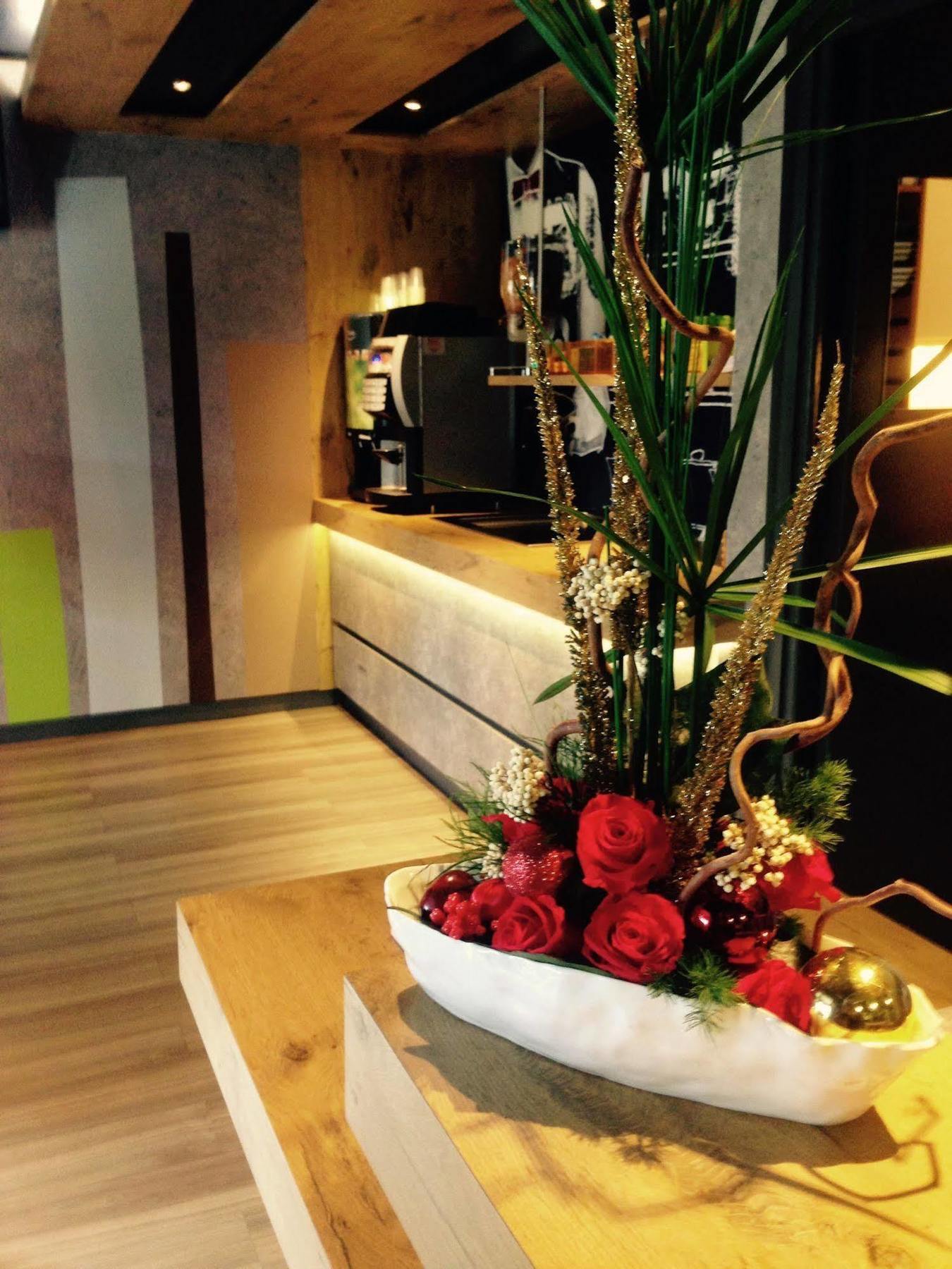 Ibis Budget Aix En Provence Est Le Canet Meyreuil Exterior photo