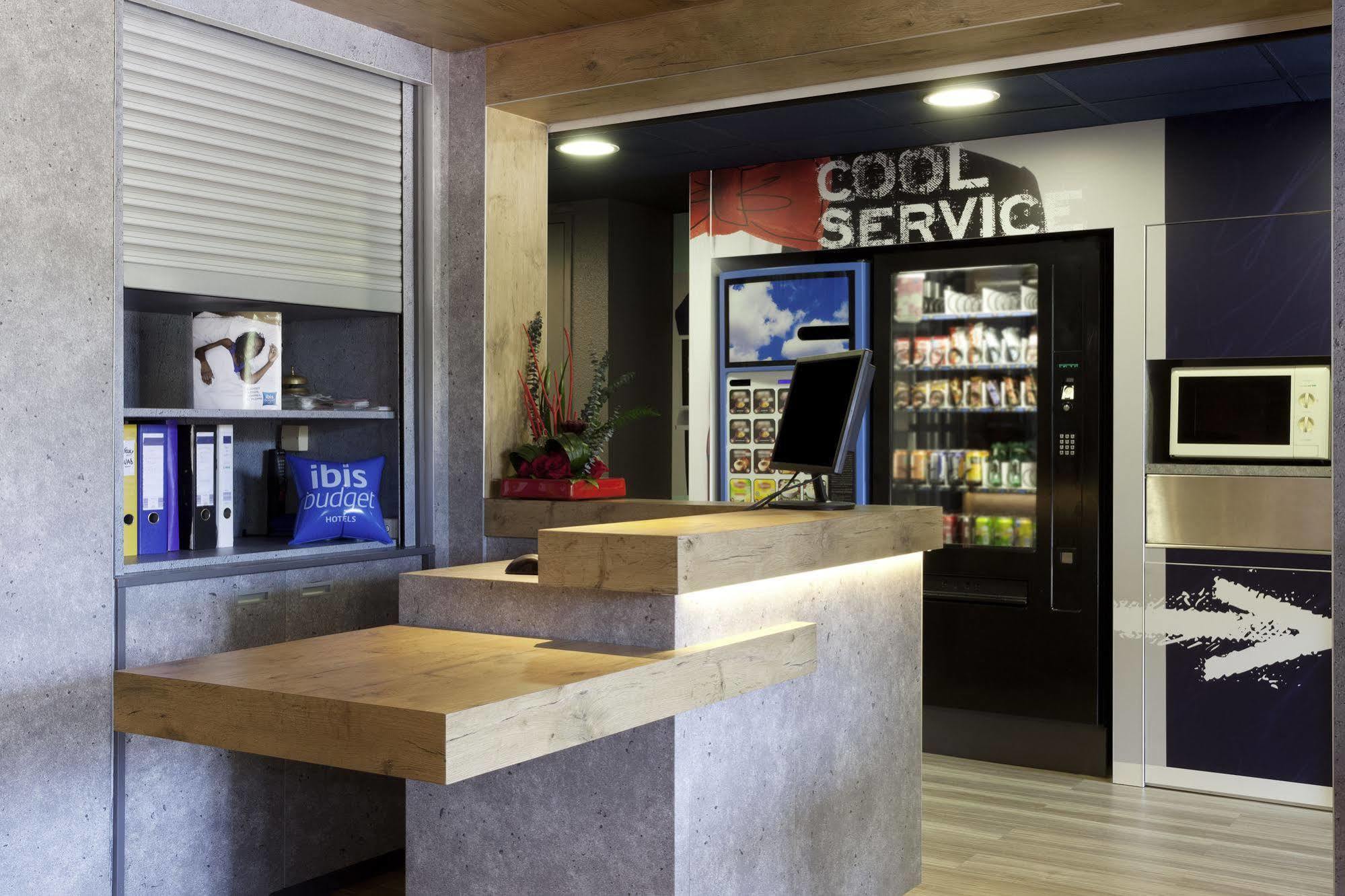 Ibis Budget Aix En Provence Est Le Canet Meyreuil Exterior photo